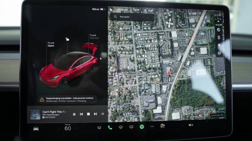 2018 Tesla Model 3 5YJ3E1EA0JF008799