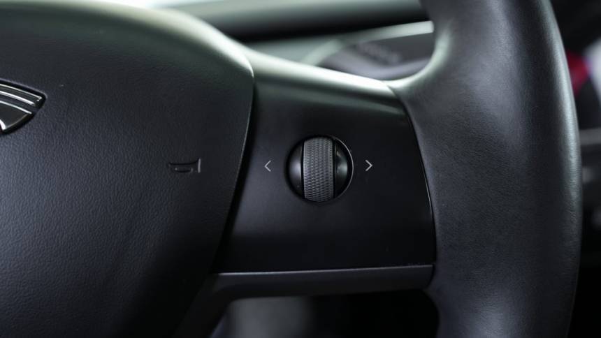 2018 Tesla Model 3 5YJ3E1EA0JF008799