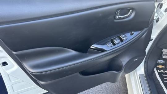 2022 Nissan LEAF 1N4BZ1DV1NC559806