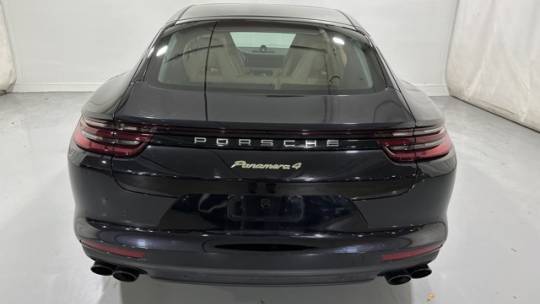 2018 Porsche Panamera WP0AE2A73JL177946