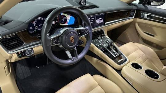 2018 Porsche Panamera WP0AE2A73JL177946