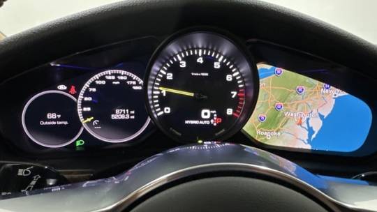 2018 Porsche Panamera WP0AE2A73JL177946