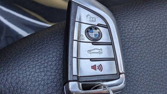 2019 BMW 5 Series WBAJB1C52KB376344