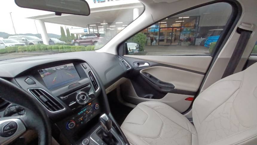 2016 Ford Focus 1FADP3R47GL293768