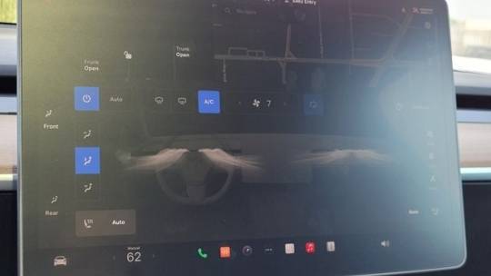 2021 Tesla Model Y 5YJYGDEE0MF072267