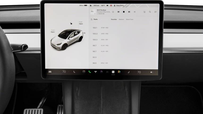 2021 Tesla Model Y 5YJYGDEE0MF072267