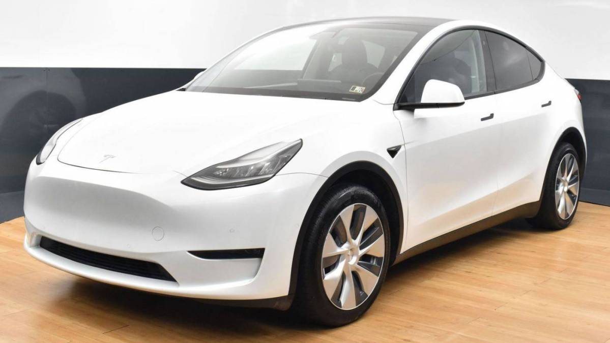 2020 Tesla Model Y 5YJYGDEE2LF044212