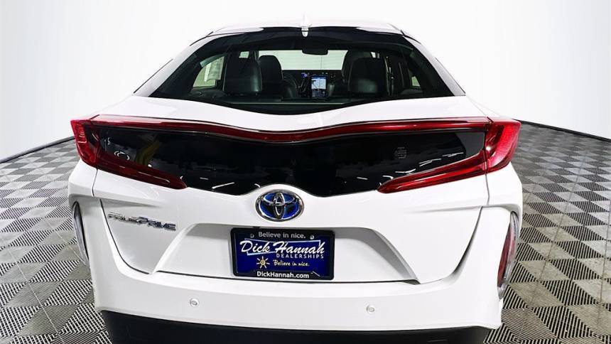 2018 Toyota Prius Prime JTDKARFPXJ3071088