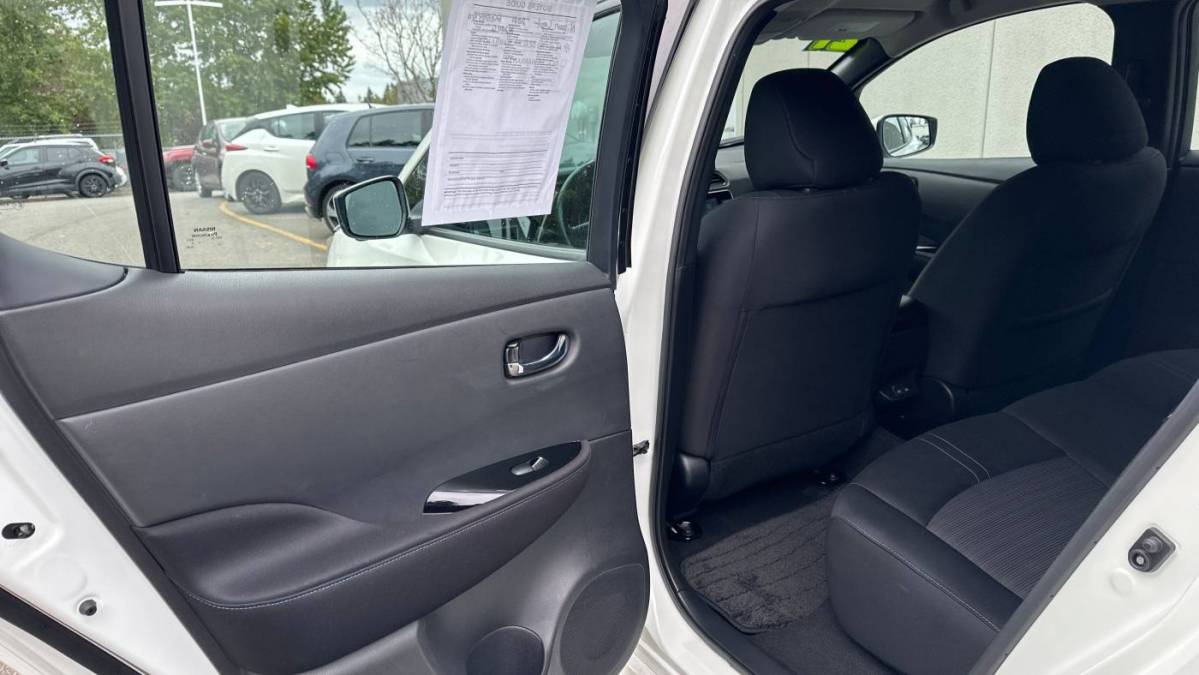 2021 Nissan LEAF 1N4BZ1CV6MC554780