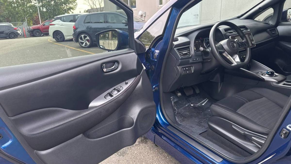 2021 Nissan LEAF 1N4AZ1BV0MC553458