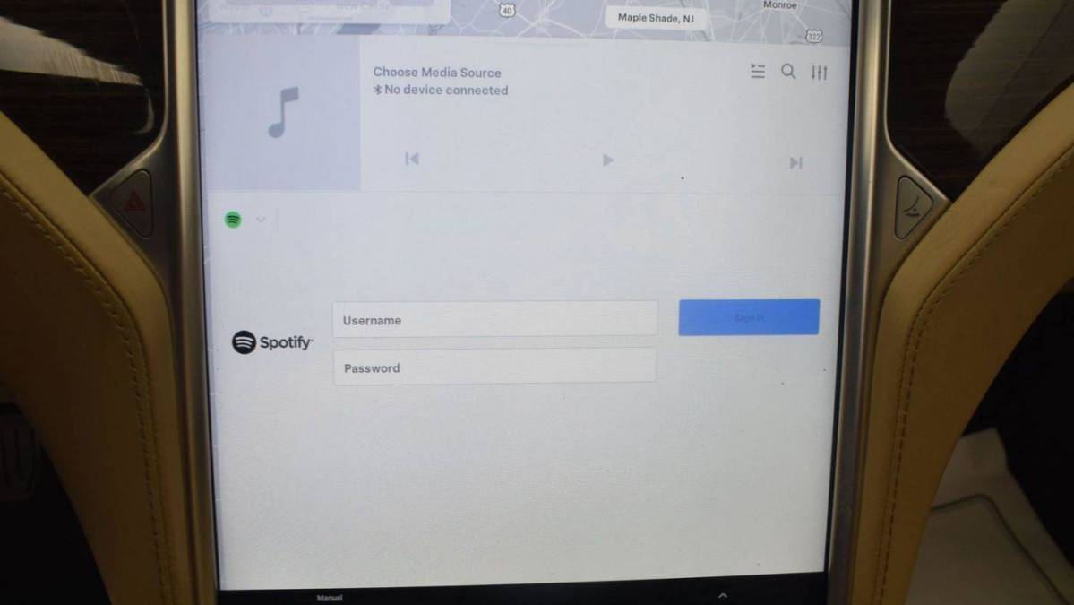 2016 Tesla Model S 5YJSA1E26GF122394