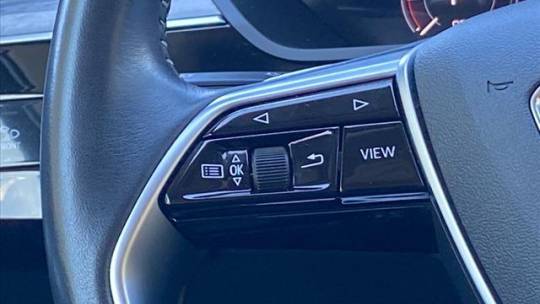2021 Audi e-tron WA1LAAGE6MB021344