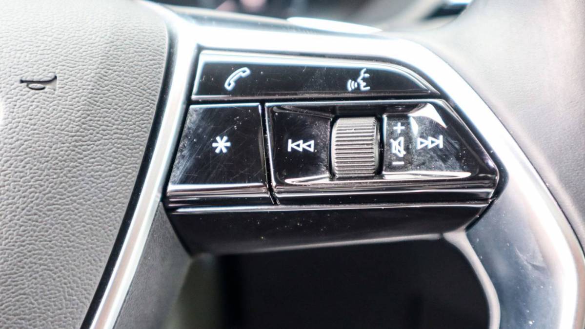 2021 Audi e-tron WA1VABGE5MB005084