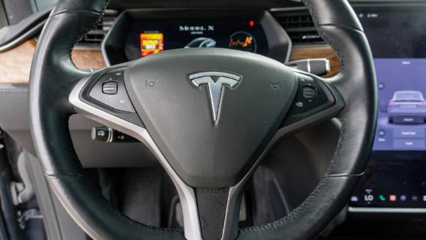 2019 Tesla Model X 5YJXCBE27KF210272