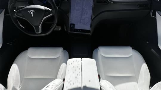 2021 Tesla Model S 5YJSA1E43MF421726
