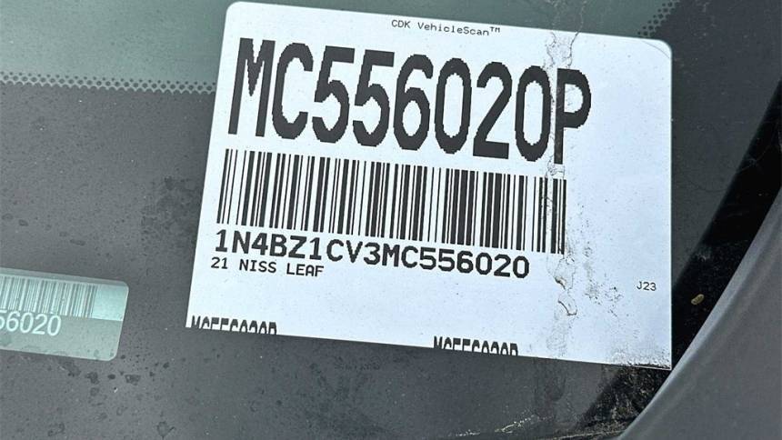 2021 Nissan LEAF 1N4BZ1CV3MC556020