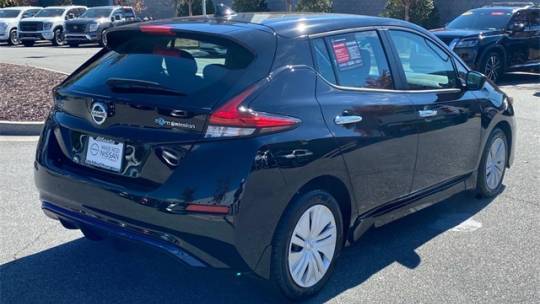 2022 Nissan LEAF 1N4AZ1BV2NC561126