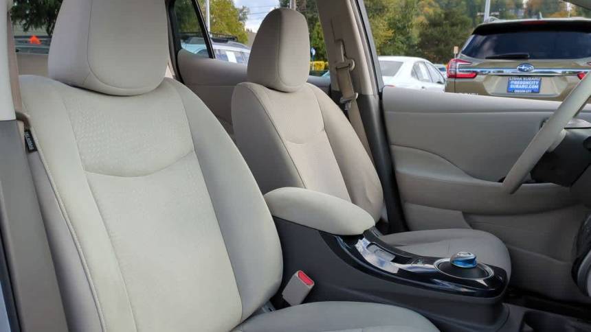 2011 Nissan LEAF JN1AZ0CP3BT006284