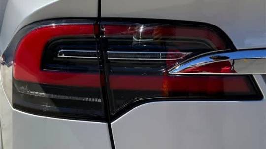 2016 Tesla Model X 5YJXCDE47GF029886