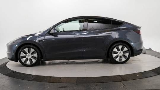 2021 Tesla Model Y 5YJYGDEE7MF077286