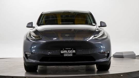 2021 Tesla Model Y 5YJYGDEE7MF077286