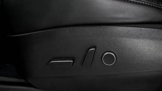 2021 Tesla Model Y 5YJYGDEE7MF077286