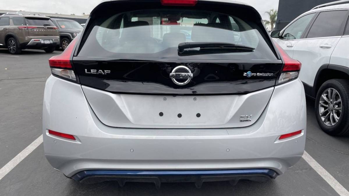 2021 Nissan LEAF 1N4BZ1CV7MC556490