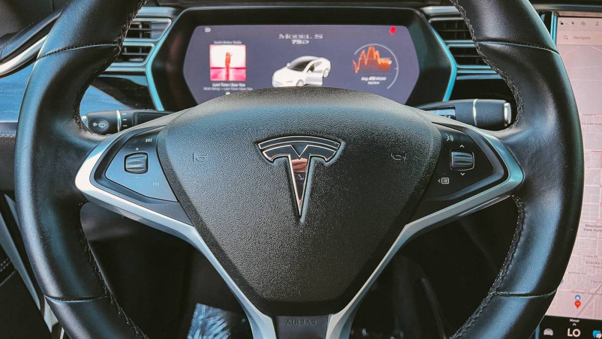 2018 Tesla Model S 5YJSA1E2XJF248443