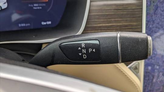 2016 Tesla Model S 5YJSA1E27GF124090