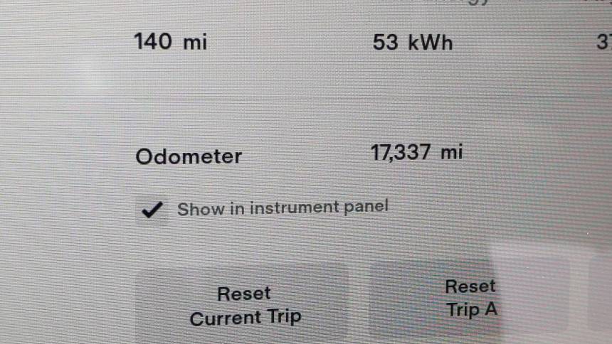 2018 Tesla Model S 5YJSA1E43JF241643