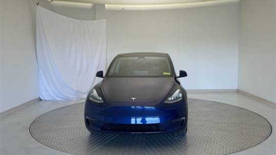 2020 Tesla Model Y 5YJYGDEE2LF059924