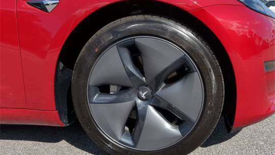 2018 Tesla Model 3 5YJ3E1EB9JF099533