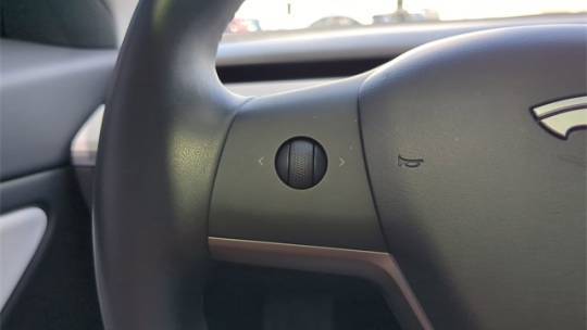2018 Tesla Model 3 5YJ3E1EB9JF099533