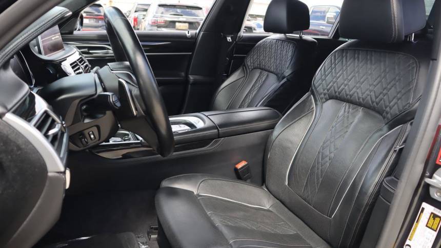 2019 BMW 7 Series WBA7J2C52KB246390