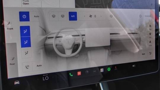 2021 Tesla Model Y 5YJYGDEE1MF094519