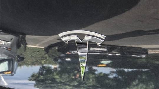 2021 Tesla Model Y 5YJYGDEE1MF094519