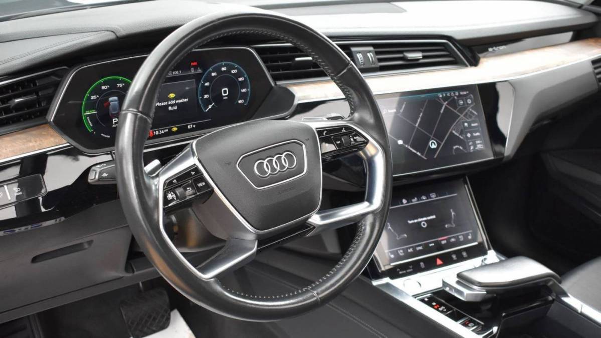 2019 Audi e-tron WA1LABGE1KB020766