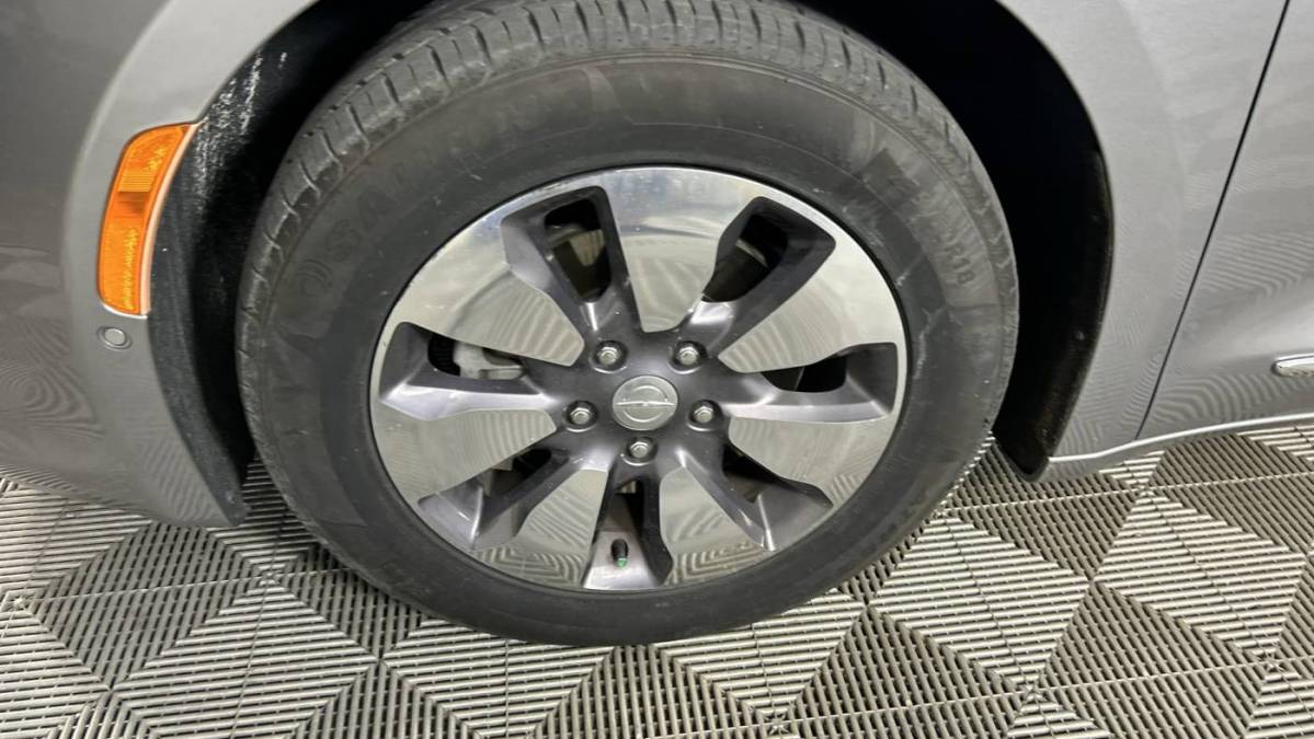 2020 Chrysler Pacifica Hybrid 2C4RC1N78LR282523