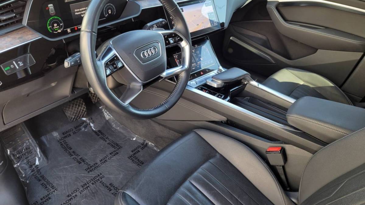 2019 Audi e-tron WA1LABGE5KB022519