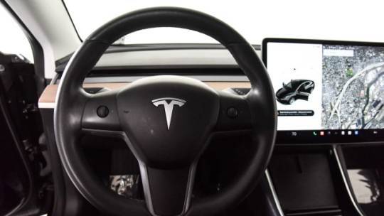 2018 Tesla Model 3 5YJ3E1EA4JF109165