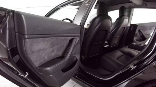 2018 Tesla Model 3 5YJ3E1EA4JF109165