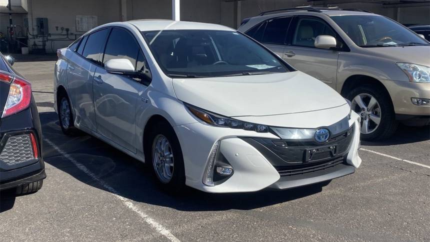 2020 Toyota Prius Prime JTDKARFP0L3136582
