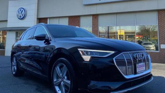 2019 Audi e-tron WA1LAAGEXKB023515