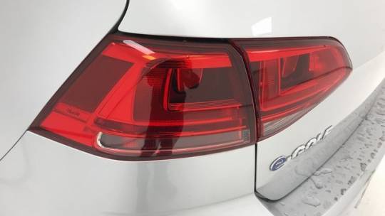 2016 Volkswagen e-Golf WVWKP7AUXGW900846