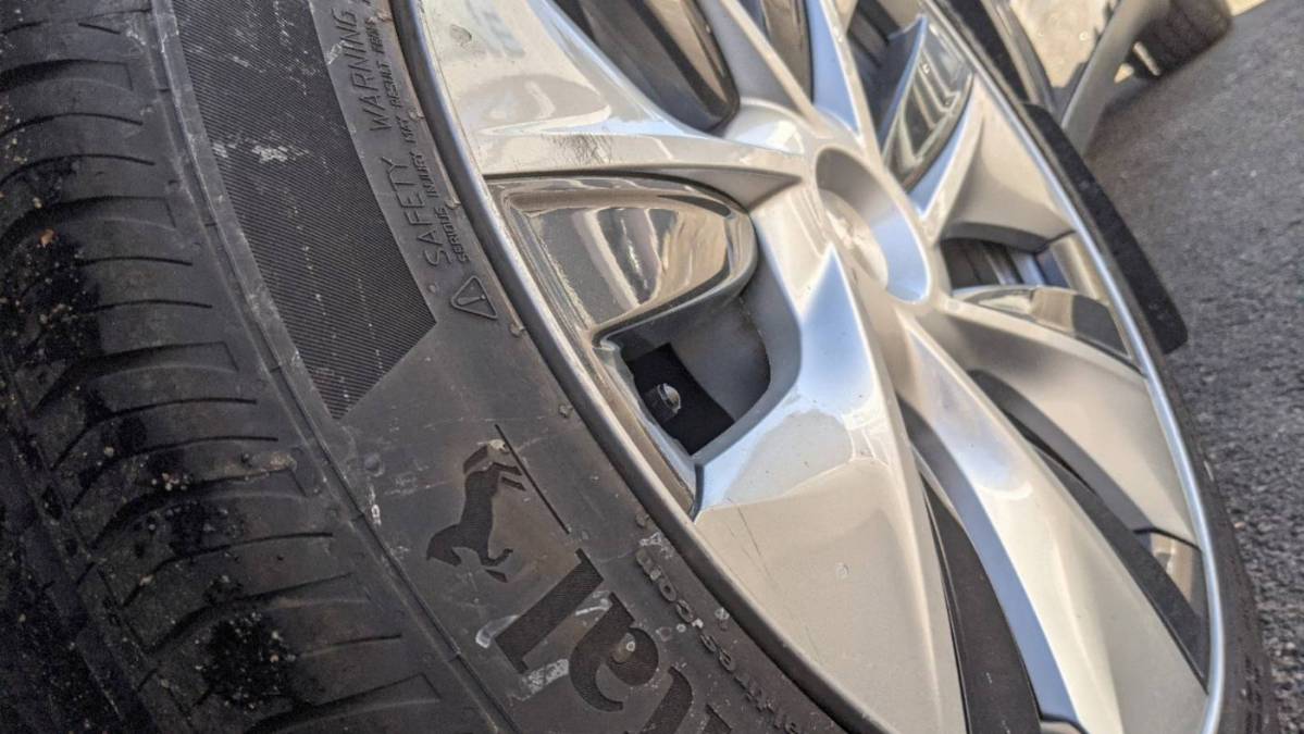 2021 Tesla Model Y 5YJYGDEE8MF193029