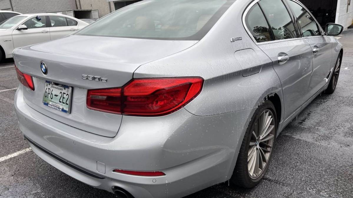 2019 BMW 5 Series WBAJB1C57KB375741