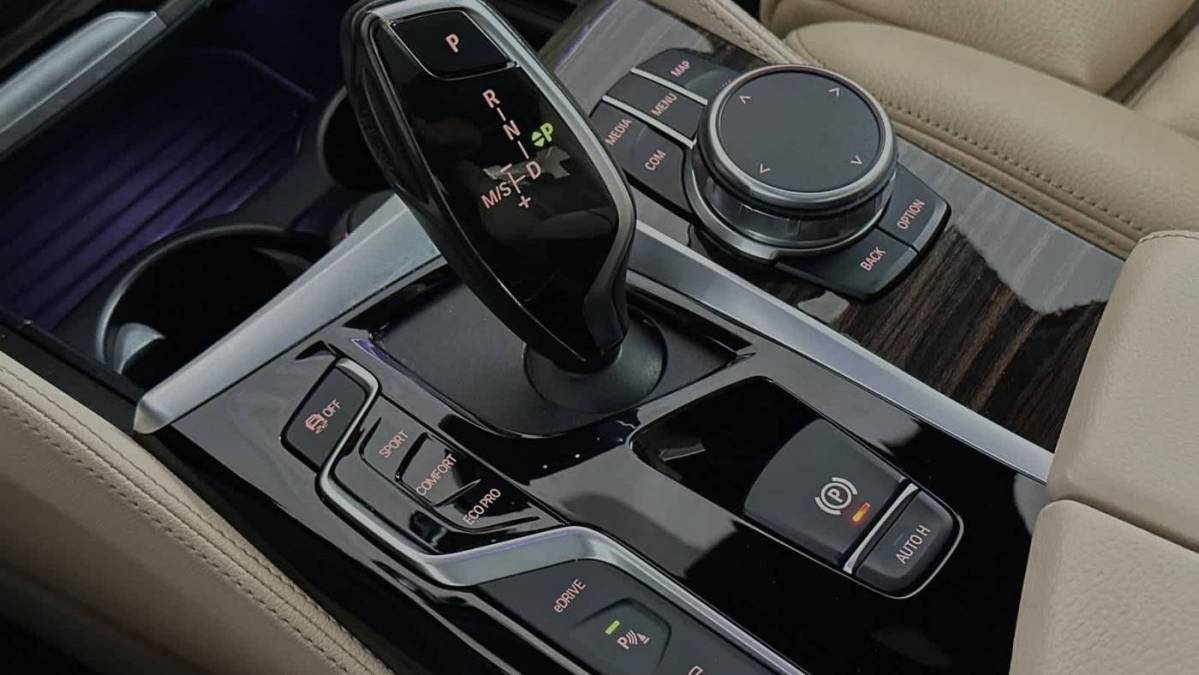 2020 BMW 5 Series WBAJA9C0XLCE66927