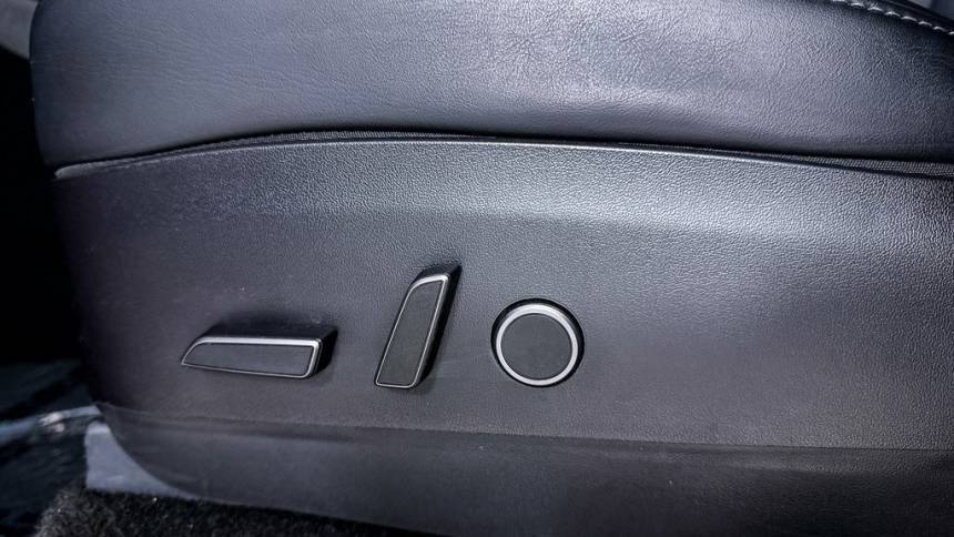 2021 Tesla Model Y 5YJYGAEE1MF299952