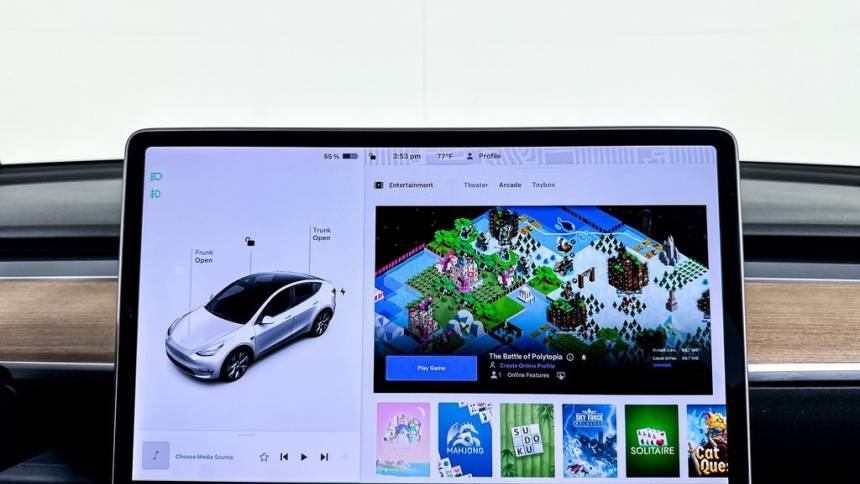 2021 Tesla Model Y 5YJYGAEE1MF299952