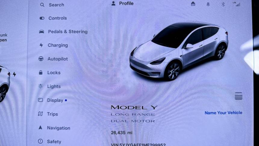 2021 Tesla Model Y 5YJYGAEE1MF299952